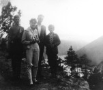 Stop underveis på skoletur i 1961